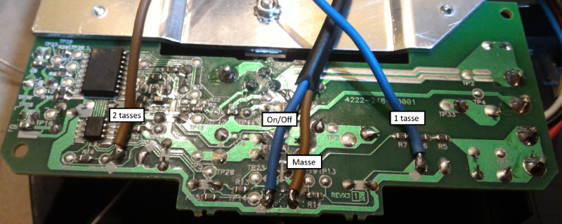 Soudure des fils sur les contacts des 3 boutons