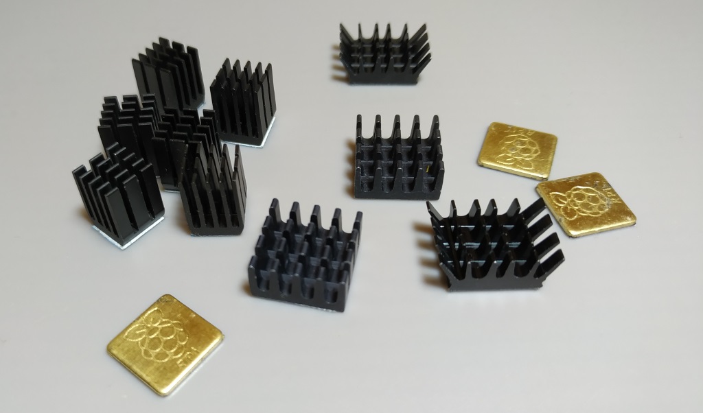 Dissipateurs autocollants pour Raspberry Pi.