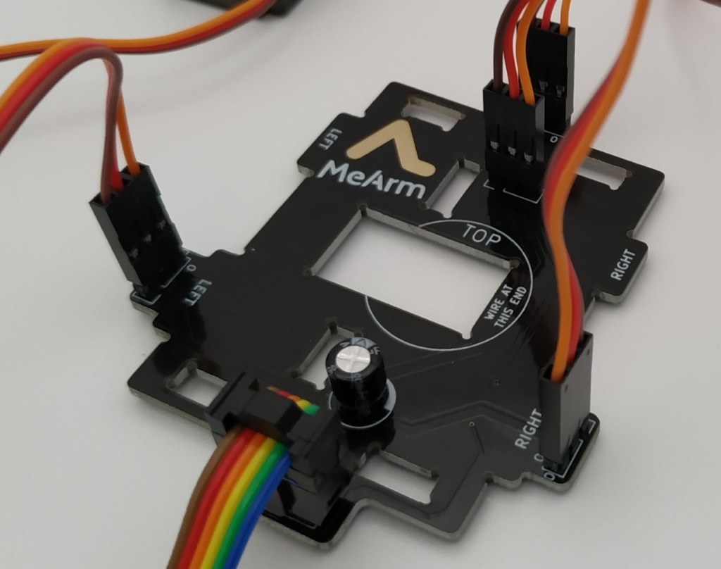 Branchement des moteurs du bras robot MEARM