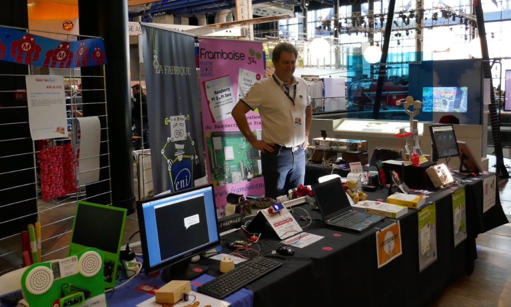 Alexandre SVETEC sur son stand