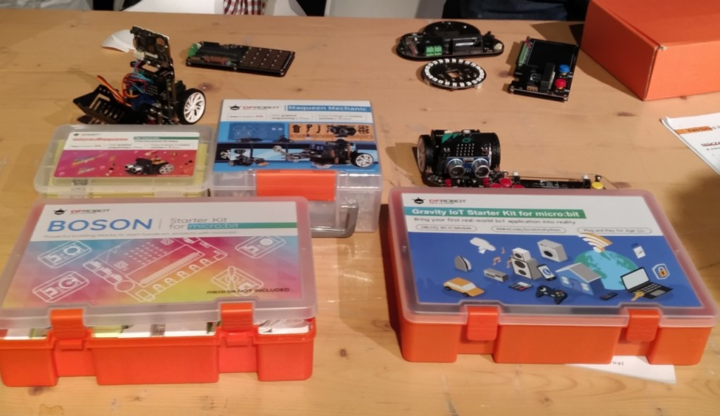 Les robots et modules Microbit de DF Robot