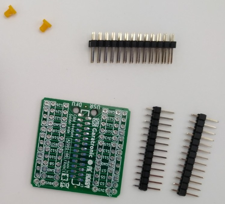 Les éléments du HatFace avant la soudure