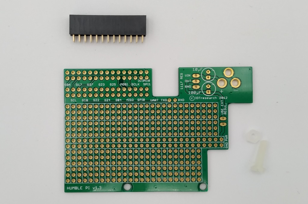Platine d'essai au format Hat (26 connecteurs)