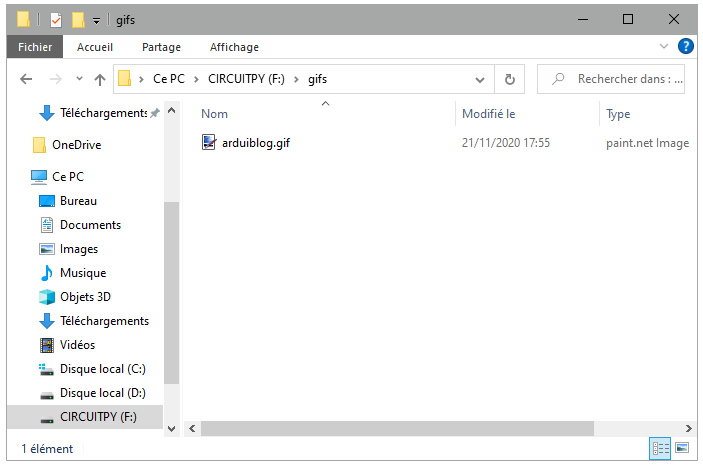 Copie d'un fichier GIF dans le lecteur CIRCUITPY de la carte Adafruit CLUE