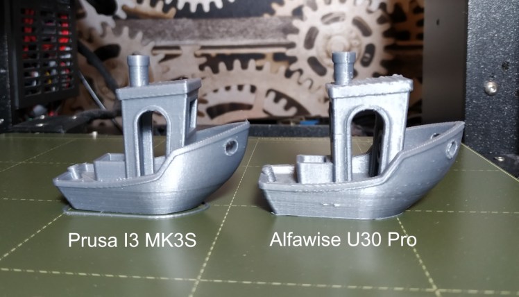 Comparaison entre le Benchy de la Prusa i3 MK3S et celui de l'Alfawise U30 Pro