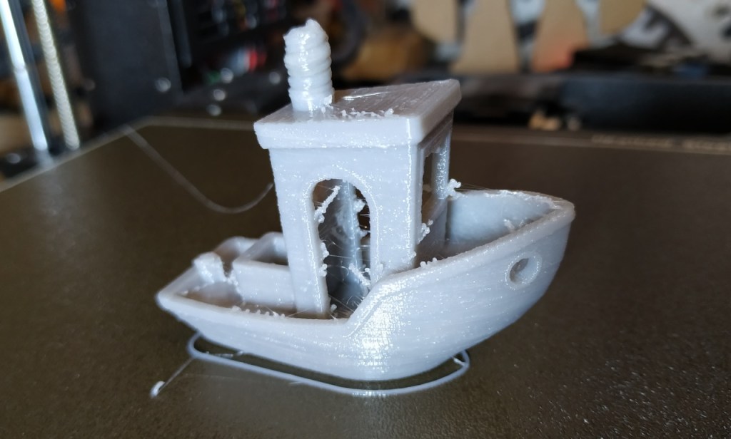 3DBenchy en filament flexible avec les paramètres par défaut