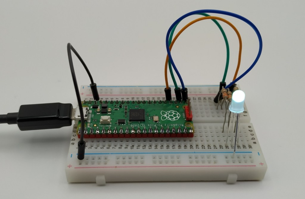 LED RGB reliée au Raspberry Pico