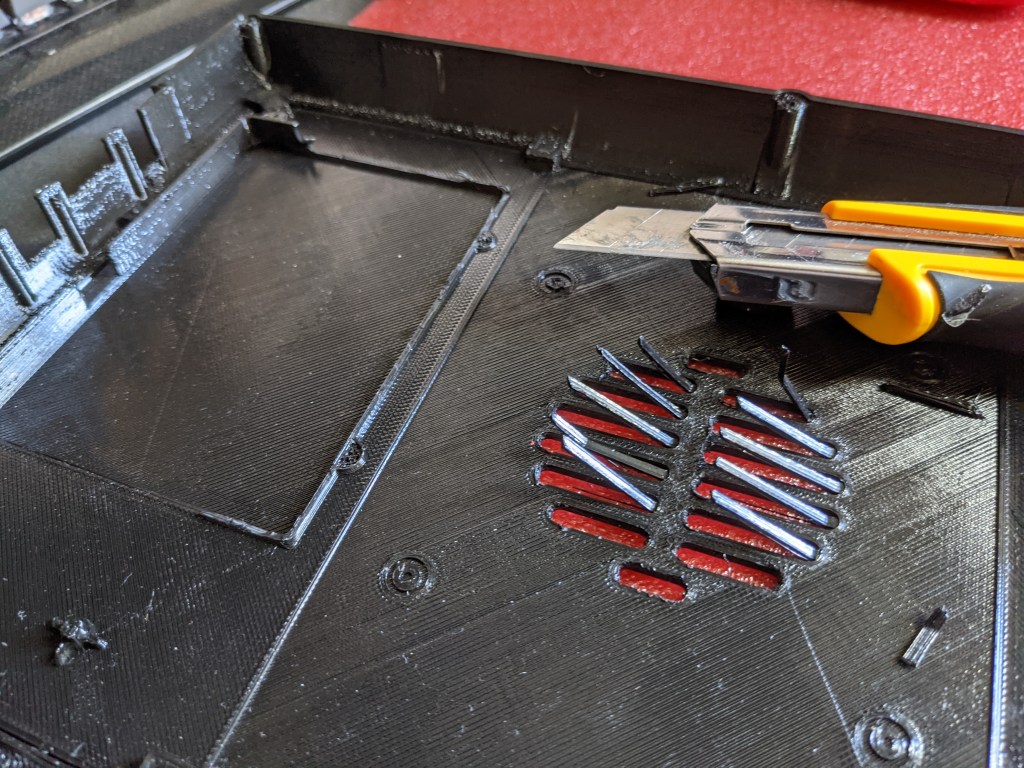 Agrandissement de la grille d'aération