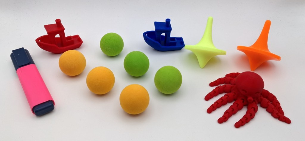 Exemples d'objets monochromes faciles à reconnaitre