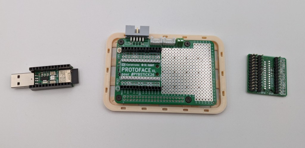 Carte d'extension (shield) de la PYBStick 