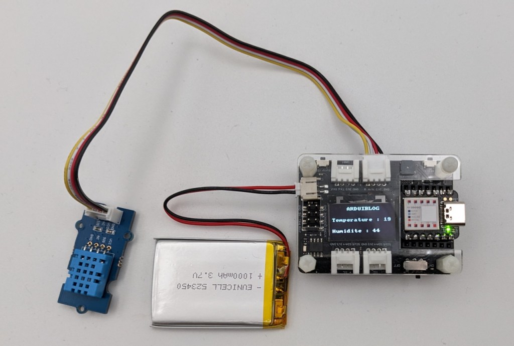 Le thermomètre /hygromètre fabriqué avec la carte XIAO Expansion board