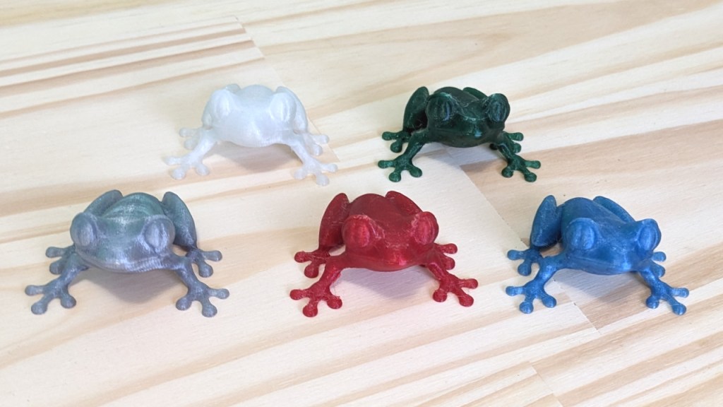 Grenouilles en PET recyclé