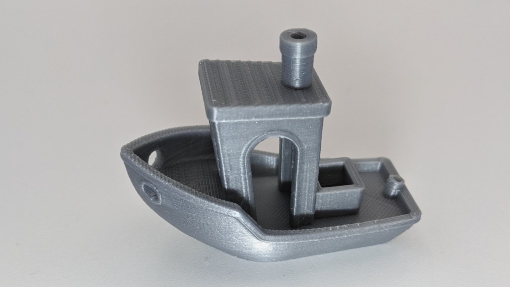 Un Benchy monochrome (gris)